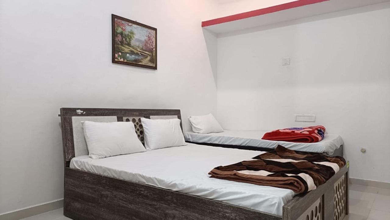 Mahadev Premium Homestay Garudeshwar Exterior foto